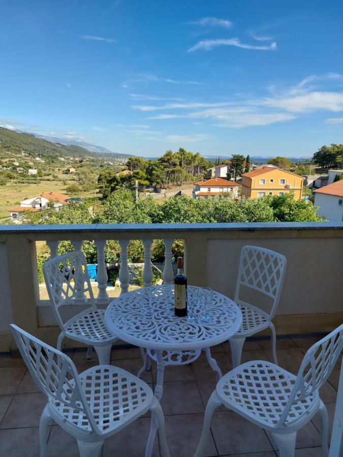 Velinka Apartma *